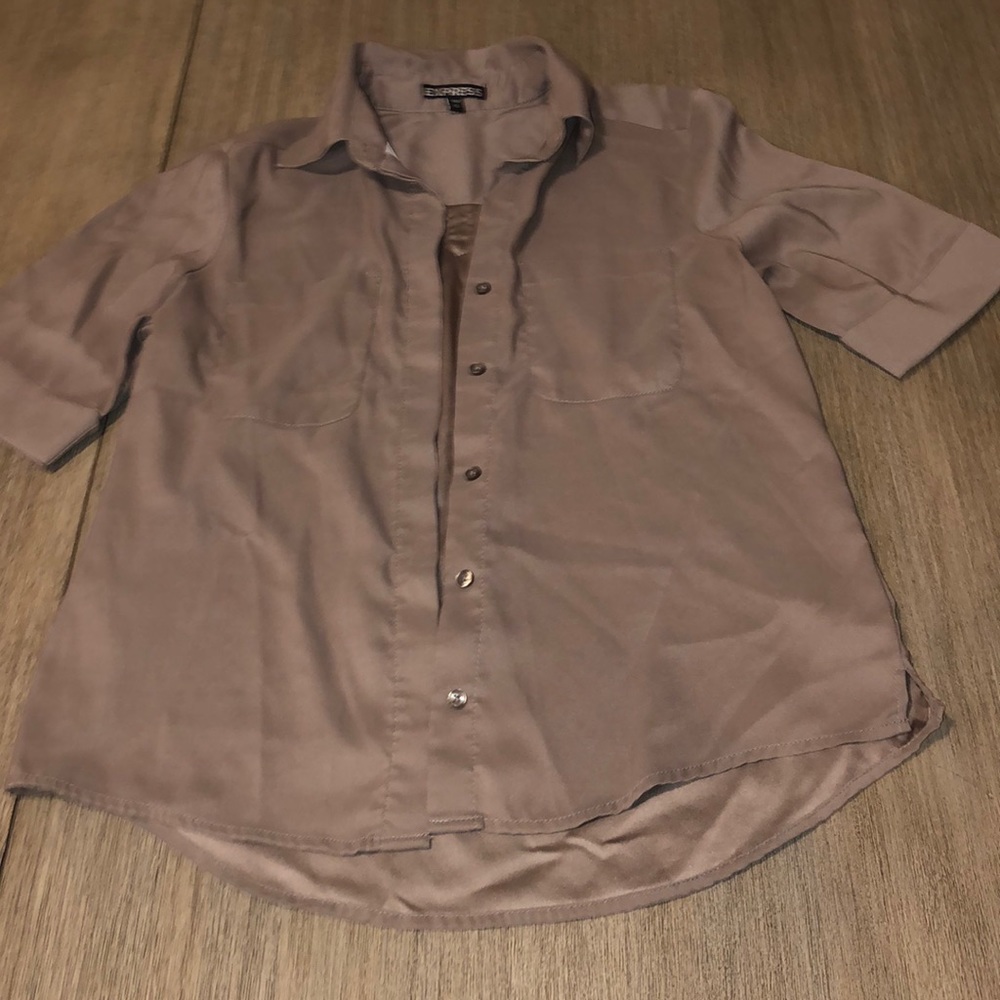 Button down - Picture 2 of 2